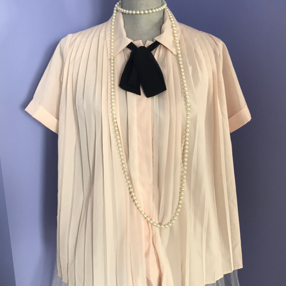 NASTY GAL Button Down Blouse